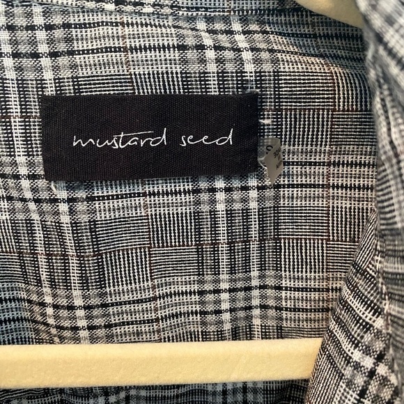 Mini Collared Button Up Dress - Picture 2 of 6